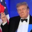 Trump au gala de la presse de Washington, trois mois après le chaos