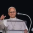 Le pape Léon XIV s’adresse aux fidèles au Vatican après son opération