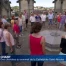 Des choristes au sommet de la Cathédrale Saint-Nicolas