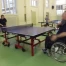 Roland Guex teste le tennis de table en fauteuil roulant