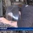 L'artiste Bertrand Kurzo sculpte les prix de Morat-Fribourg