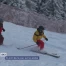 Ils sont leurs yeux sur les pistes de ski
