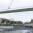 A Yverdon, une impressionnante pose de passerelle