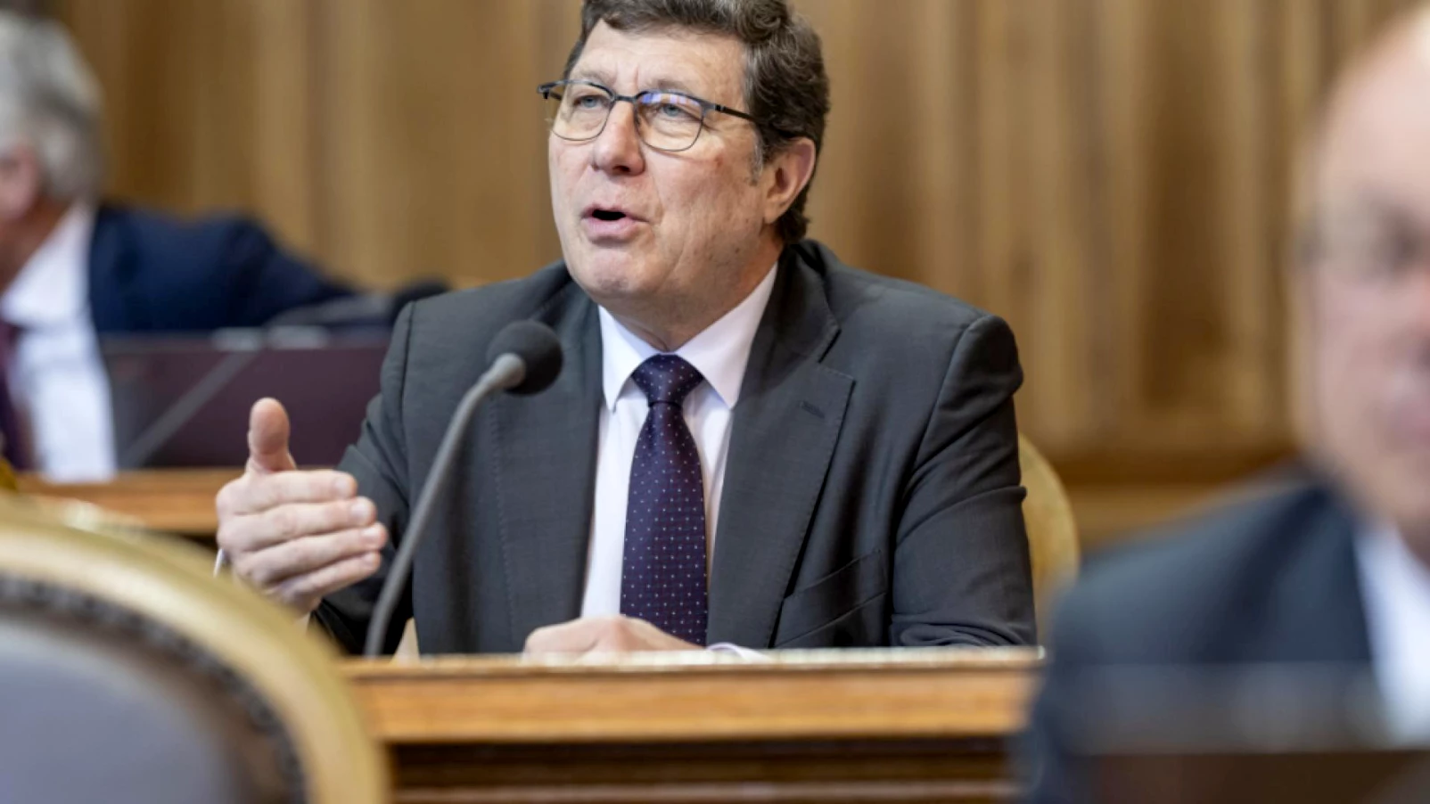 Service militaire: fin des passe-droits pour les franco-suisses