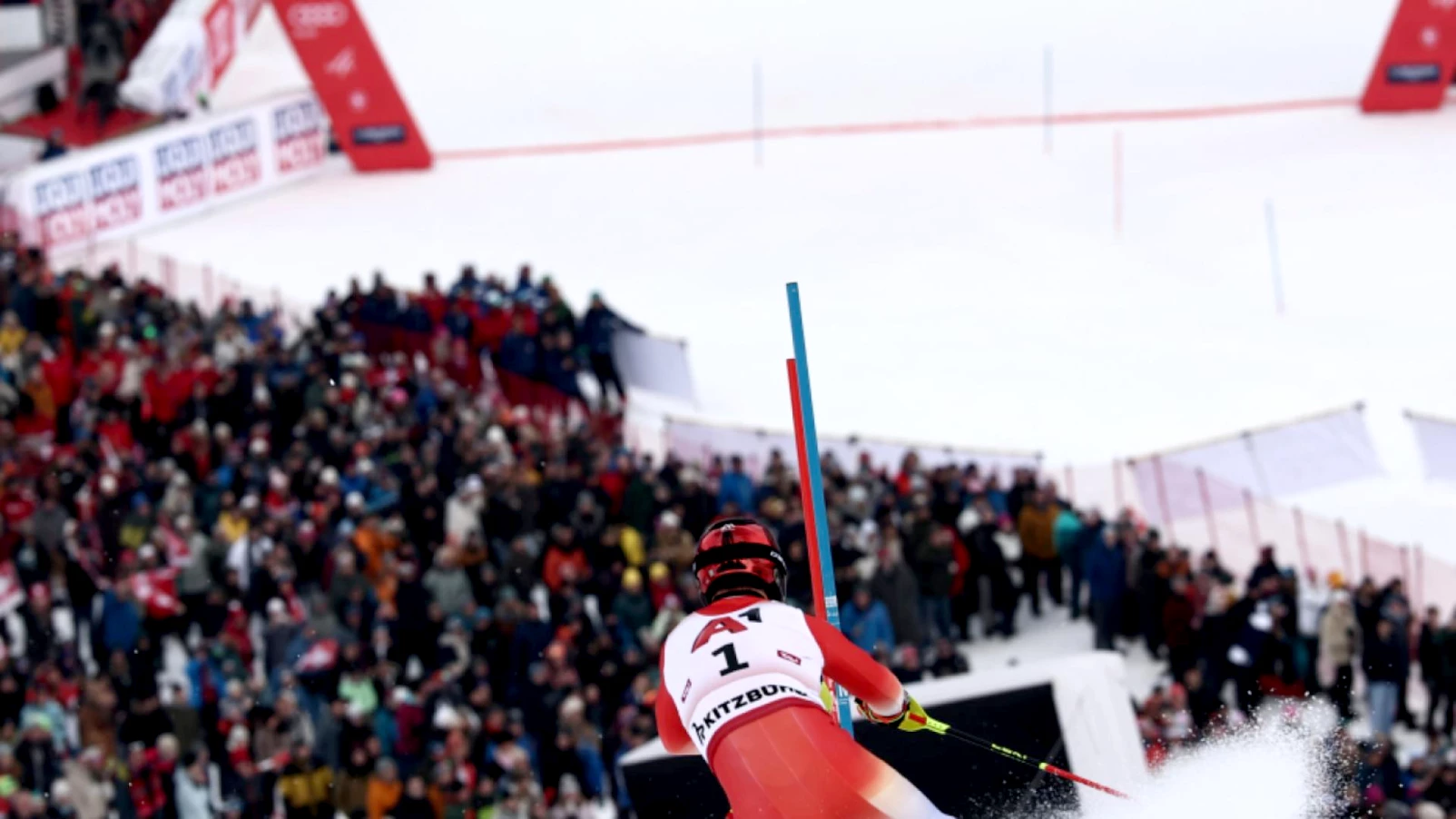 Slalom de Kitzbühel : Manuel Feller vainqueur, Loïc Meillard 2e
