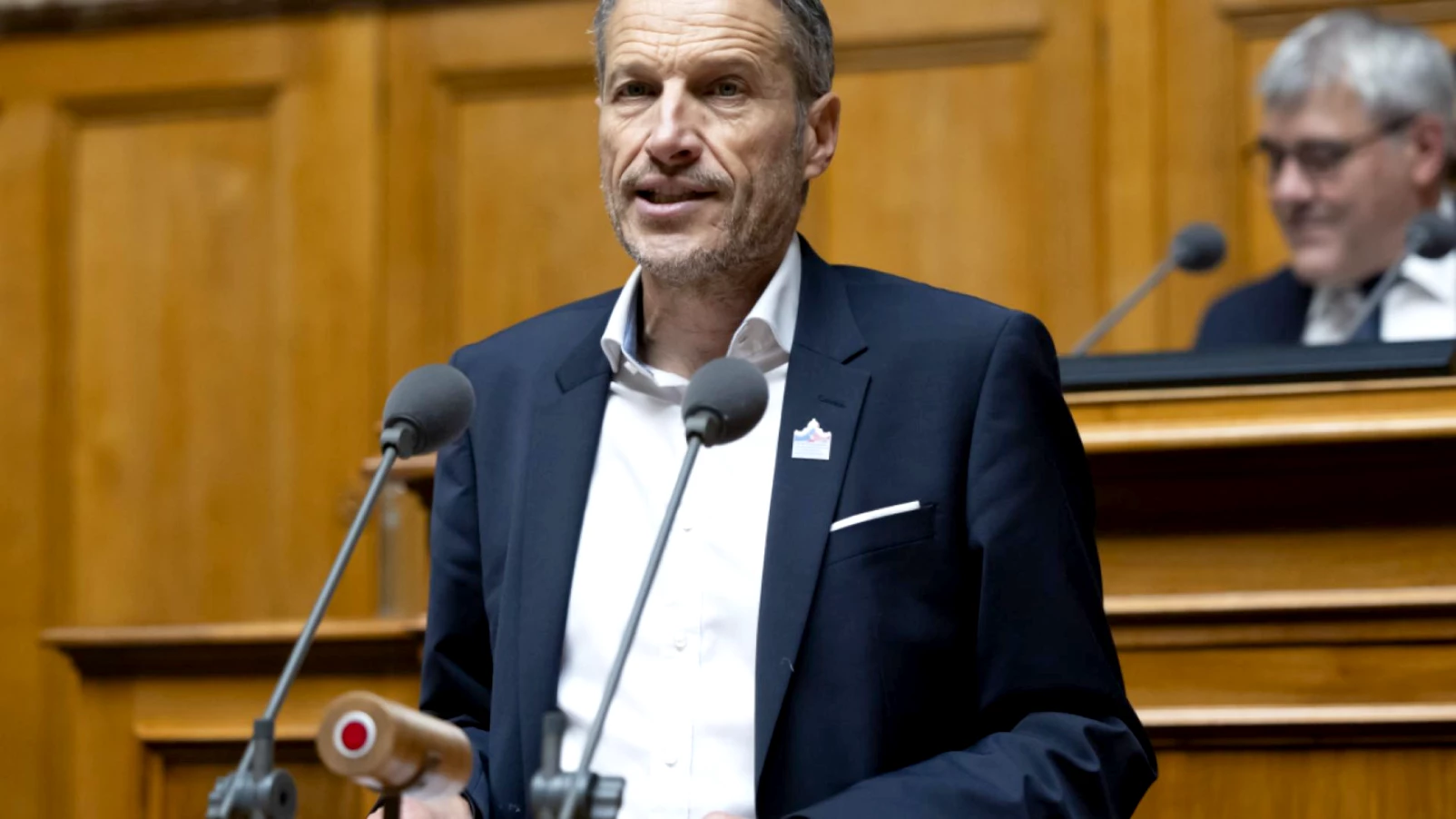 La gauche valaisanne mobilisée pour le fonds climat, votation 8 mars