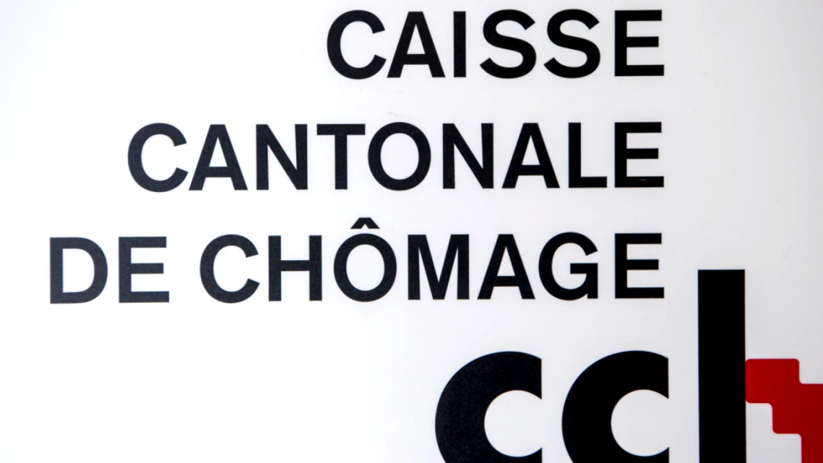 Retards persistants dans le versement des allocations chômage en Suisse