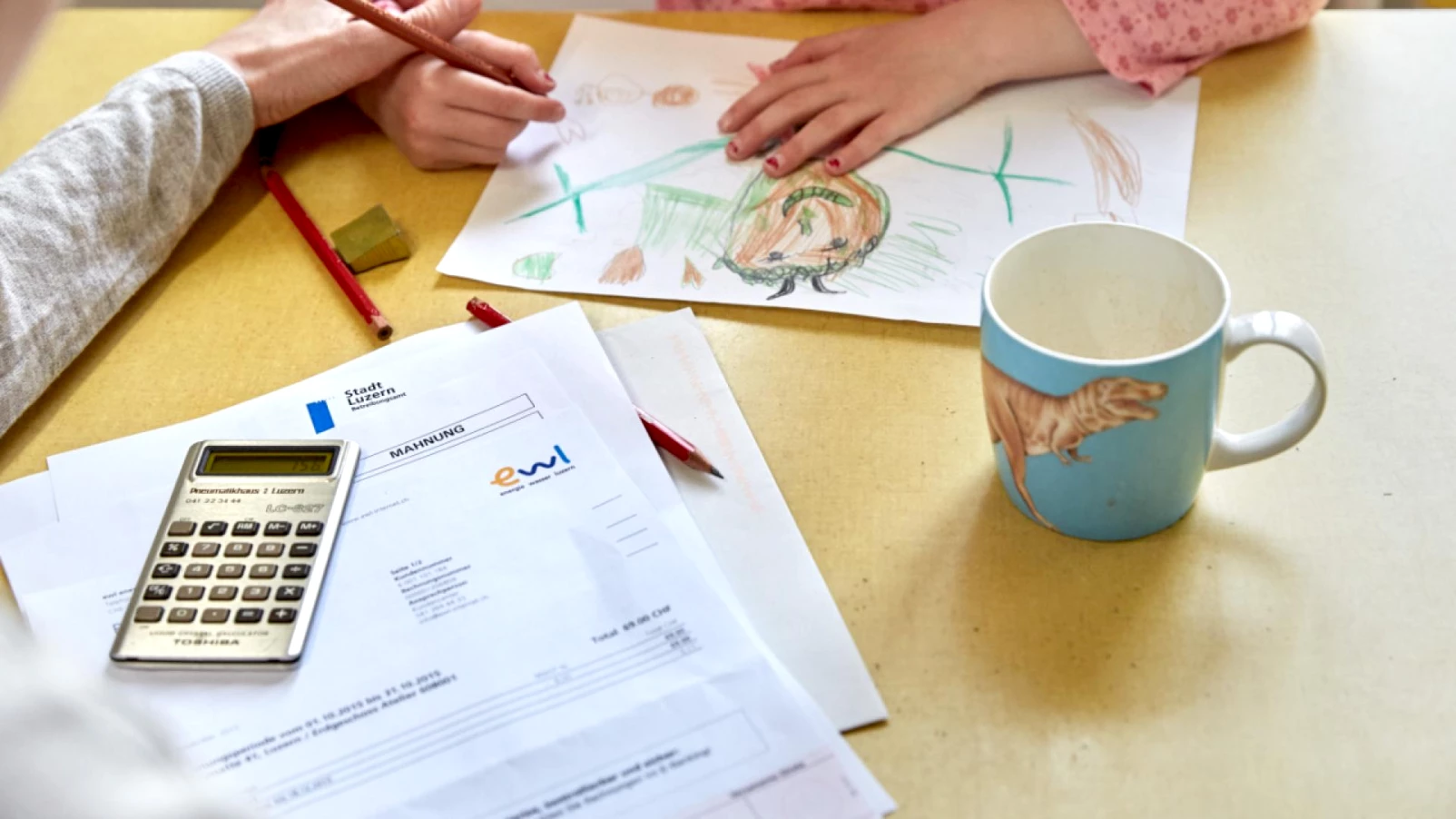 En 2024, 4,9% des enfants en Suisse ont subi des privations