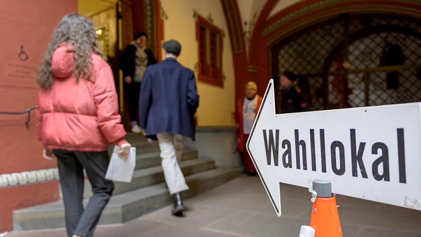 Votes électroniques à Bâle-Ville: 1'800 voix menacées d'invalidation