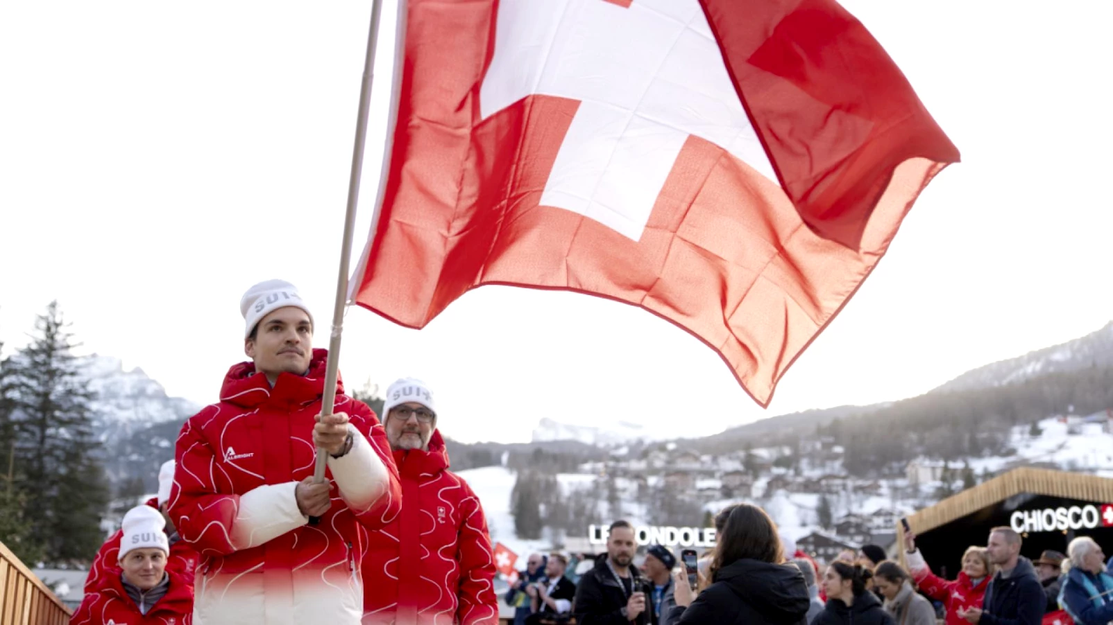 Ouverture: La Maison suisse au lieu de l'amphithéâtre de Vérone