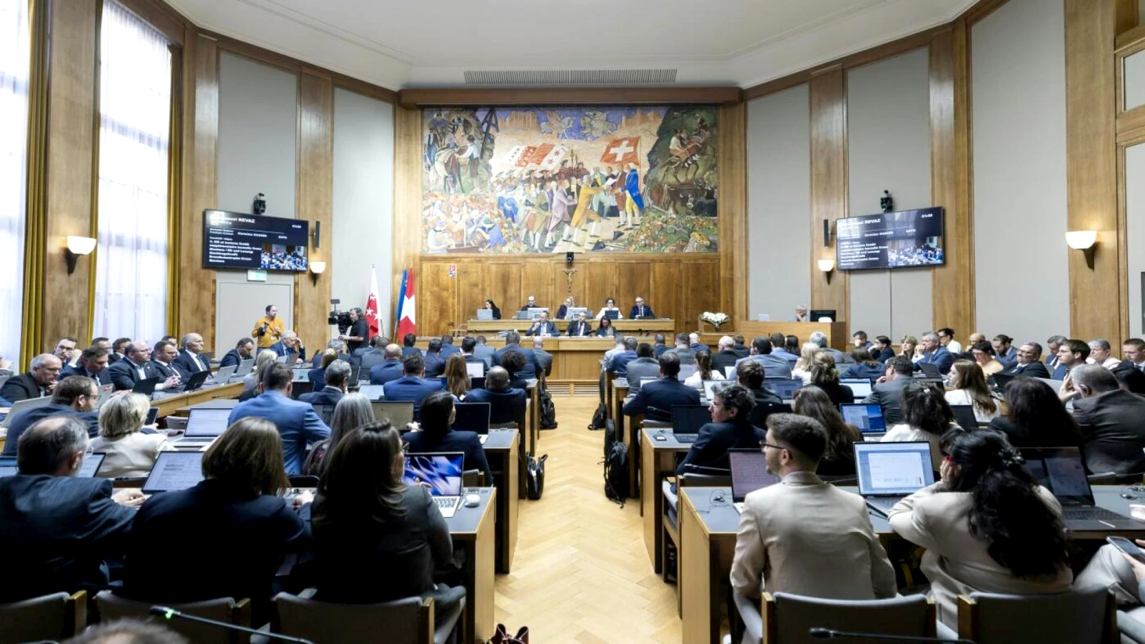 Hôpitaux VS: 76 millions pour les équipements de Sion et de Brigue