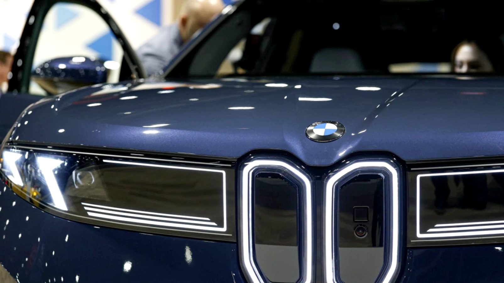 Bénéfice net de BMW en légère baisse en 2025, plombé par la Chine
