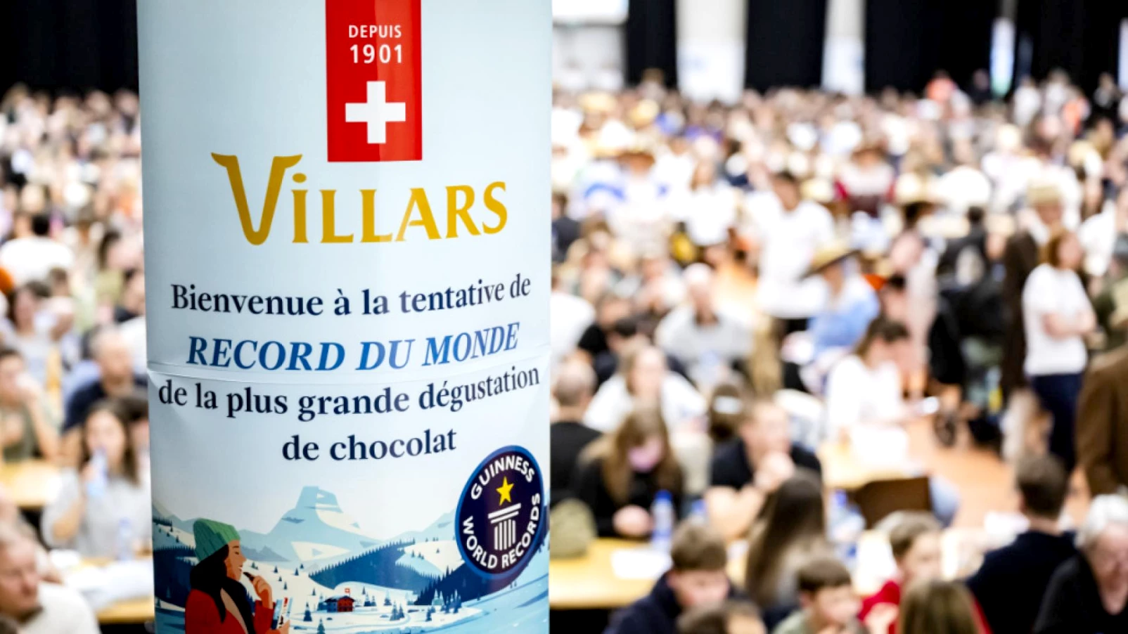 Villars bat record mondial de dégustation de chocolat à Fribourg