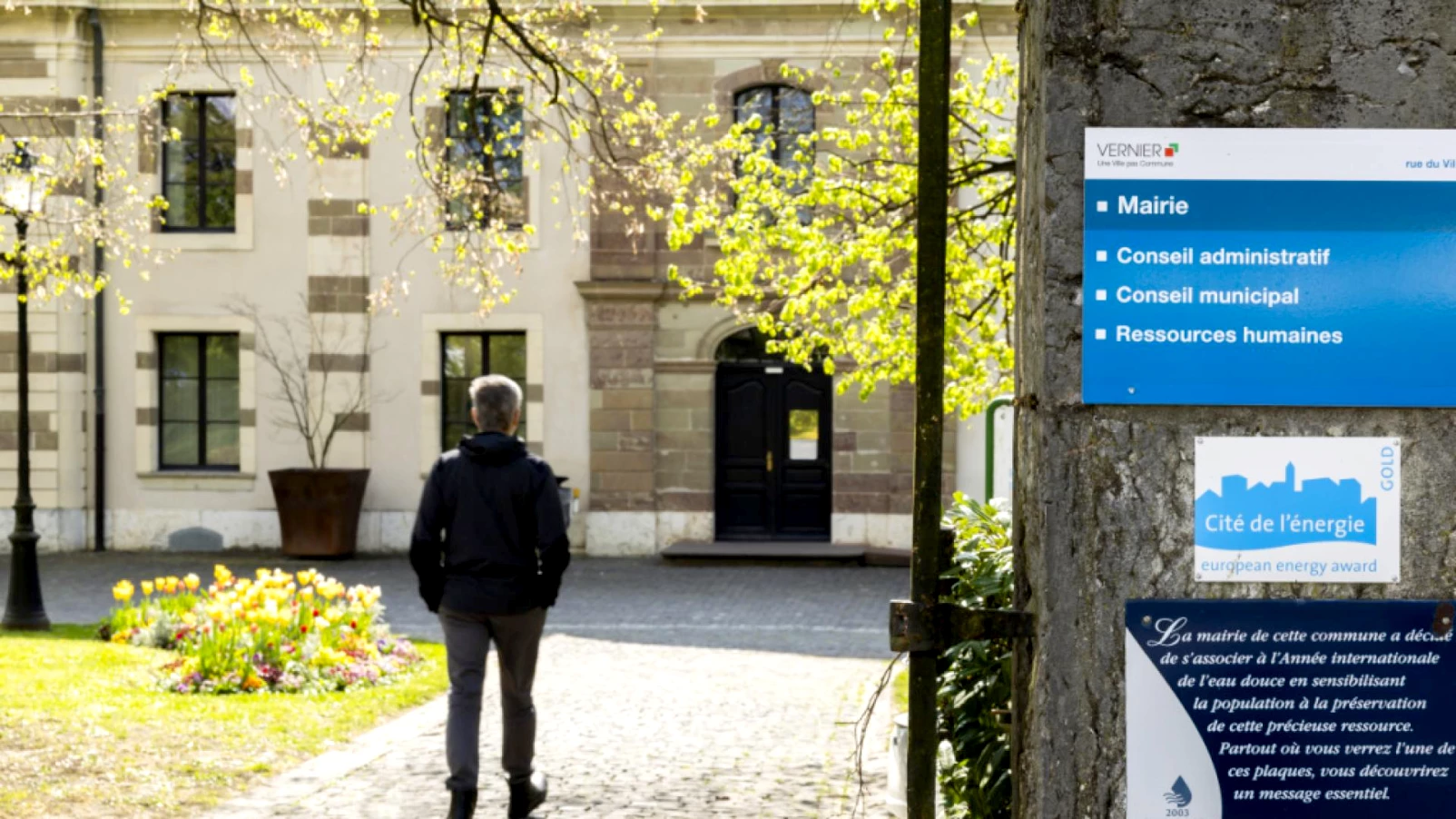 Vernier (GE) retrouve un conseil municipal : 37 élus assermentés