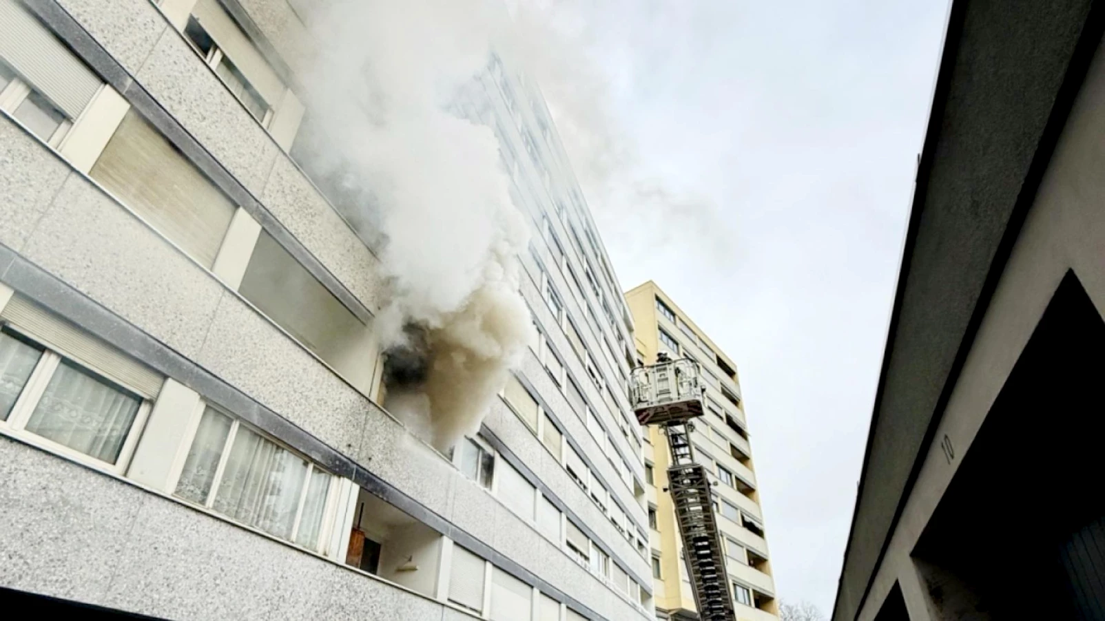 Appartement détruit par un incendie à Lancy (Genève) sans blessés
