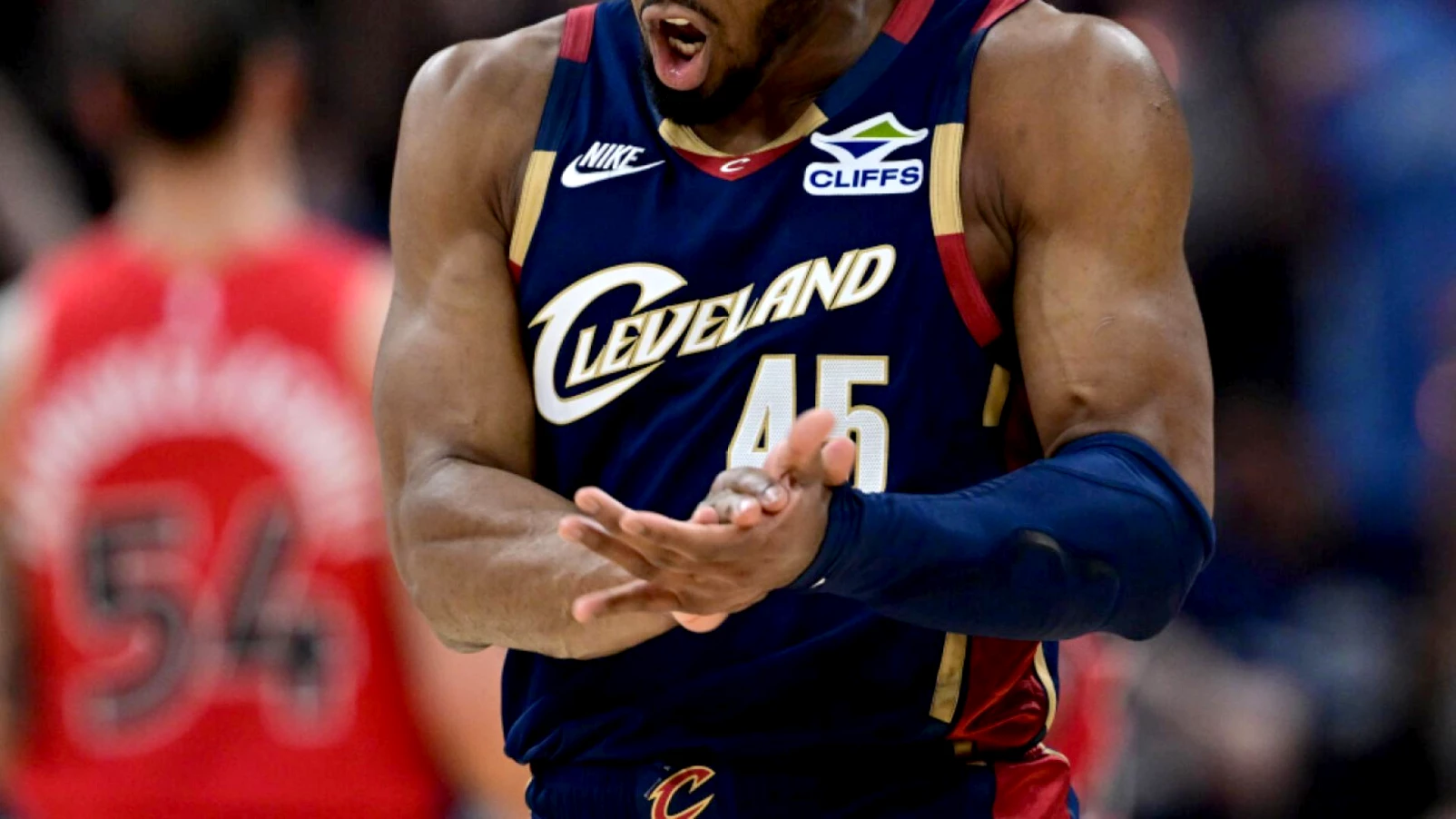 Cleveland s'impose 126-113 face à Toronto en ouverture des playoffs