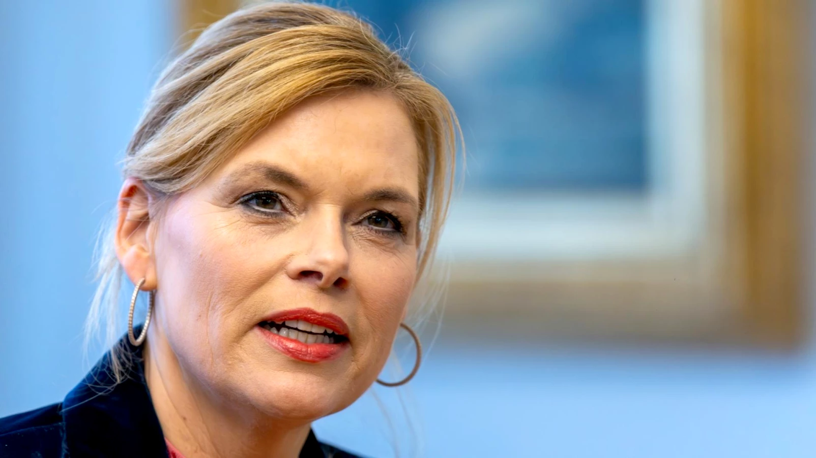 Allemagne : compte Signal de Julia Klöckner piraté, attribué à la Russie