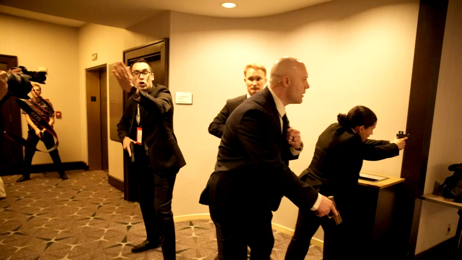 Cole Allen inculpé pour tentative d'assassinat contre Trump au gala