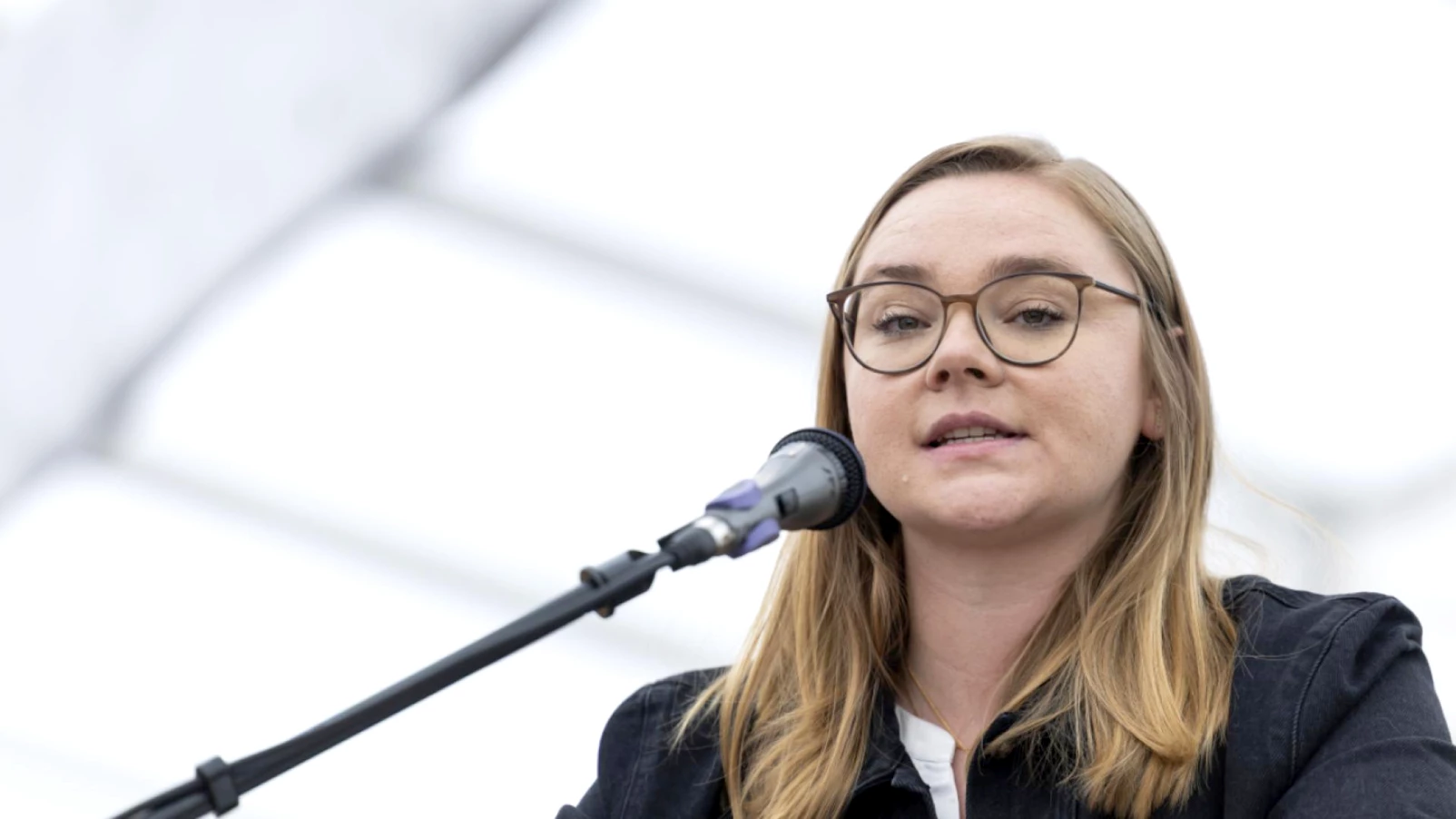 Le Centre demande à Valérie Dittli de trancher d'ici l'été