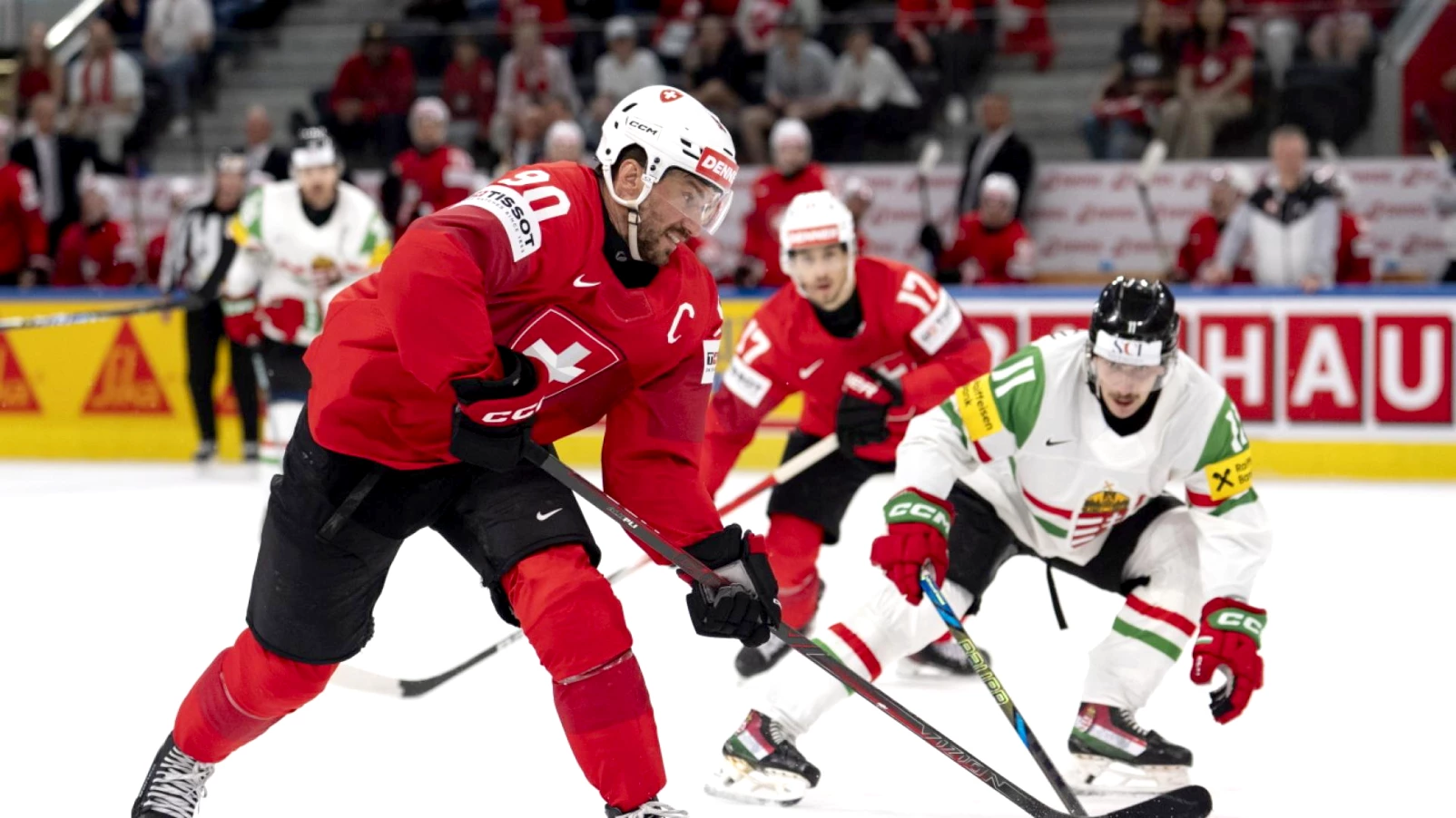 Suisse 9-0 Hongrie à Zurich : Roman Josi brille au Mondial