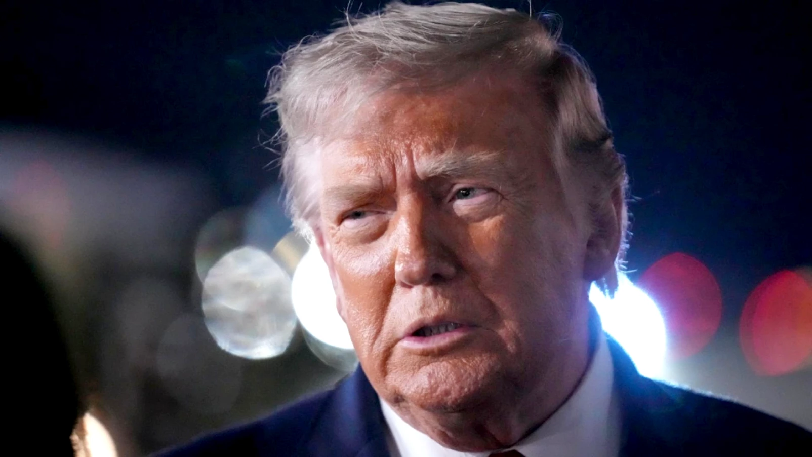 Trump accuse l'Iran d'avoir abattu un hélicoptère Apache américain