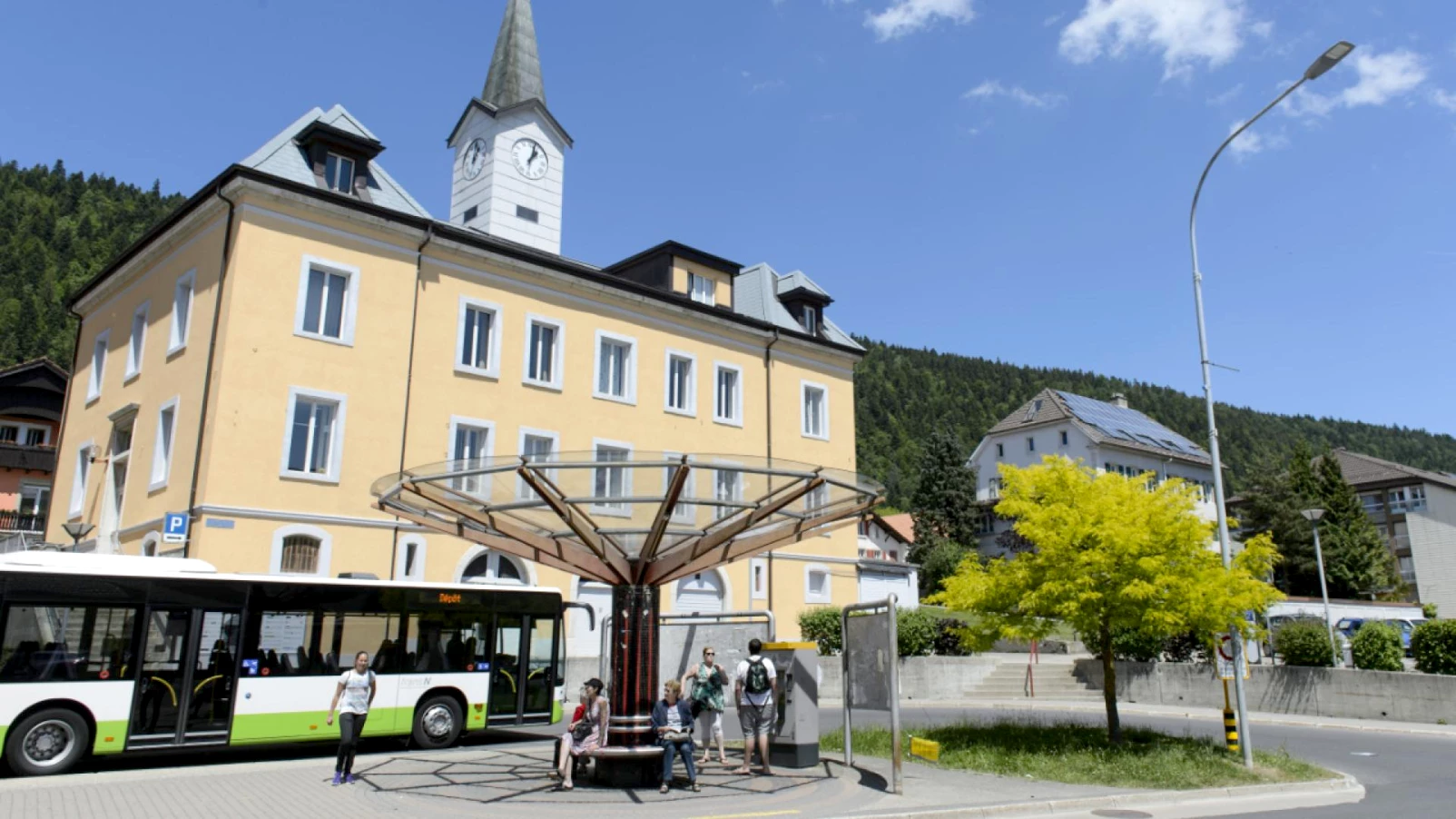 Val-de-Ruz (NE) : excédent 2025 de 1,99 MCHF, au-dessus du budget