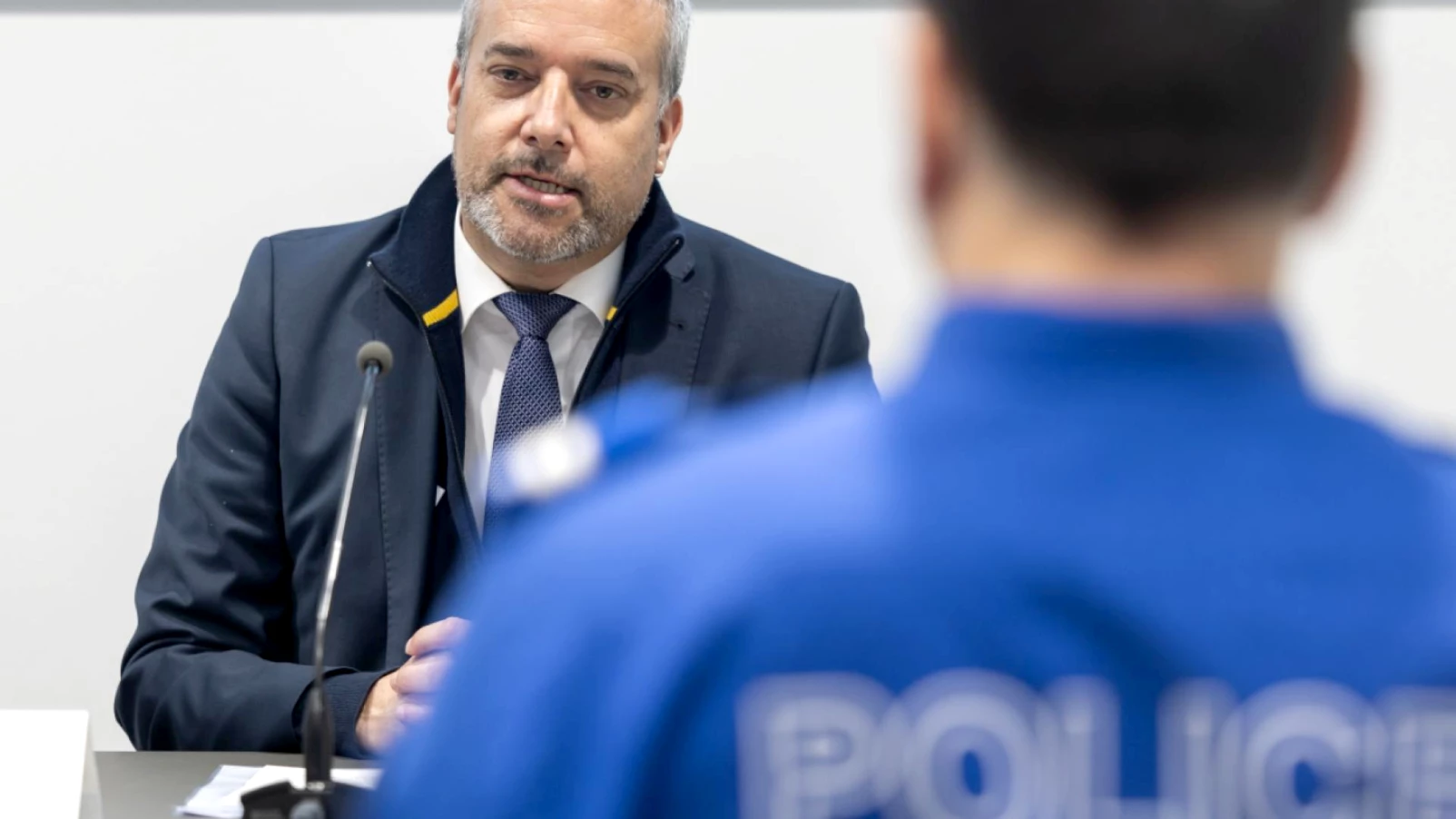 Valais : députés inquiets pour les APEA et les effectifs policiers