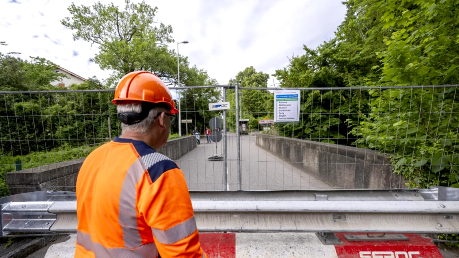 Genève ferme 25 postes de douane à la frontière française pour le G7