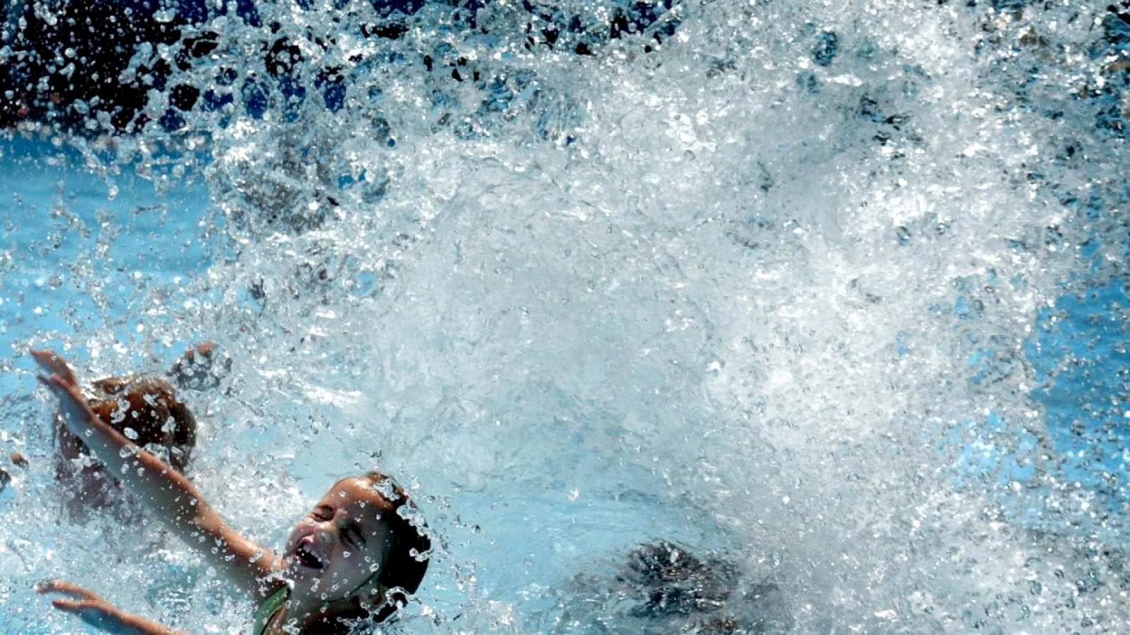 Nouveaux recours contre l'interdiction des maillots de bain longs