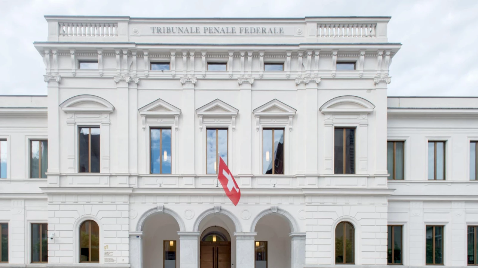 Deux Plaignants de l'Affaire Nezzar Saisissent la Cour Européenne des Droits