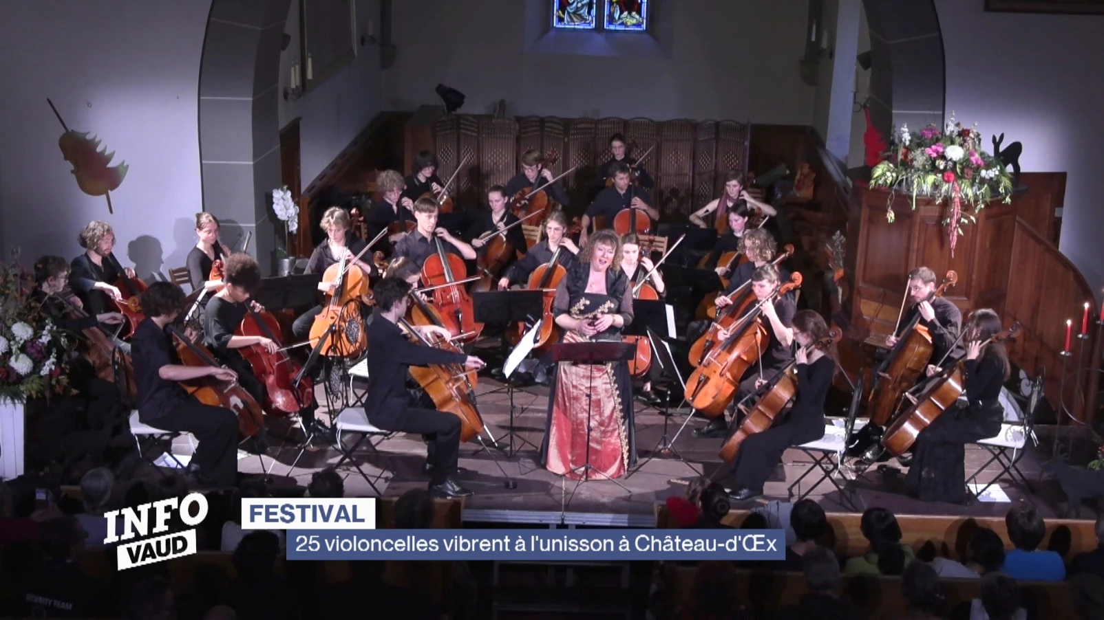 25 violoncelles vibrent à l'unisson à Château-d'Oex