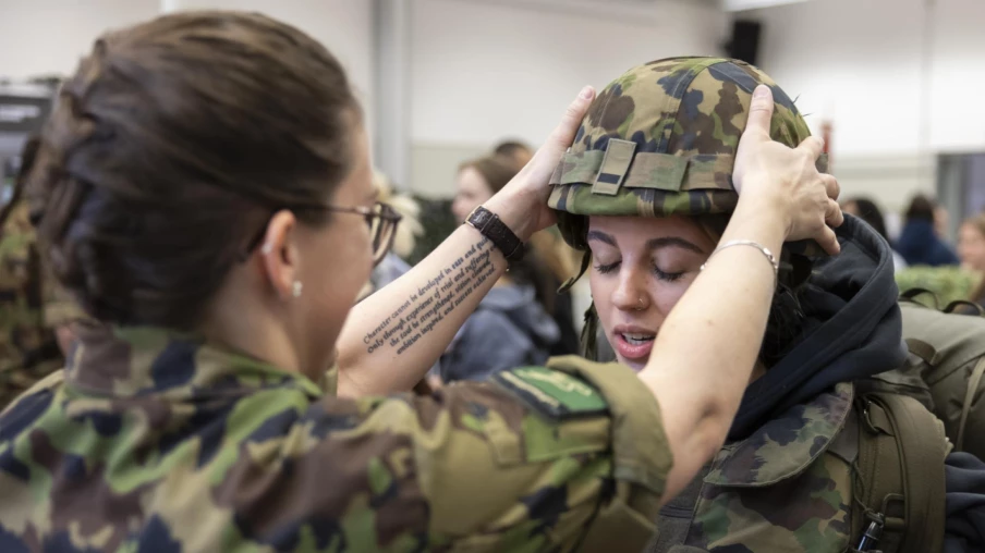 Revaloriser les indemnités des femmes dans l'armée suisse