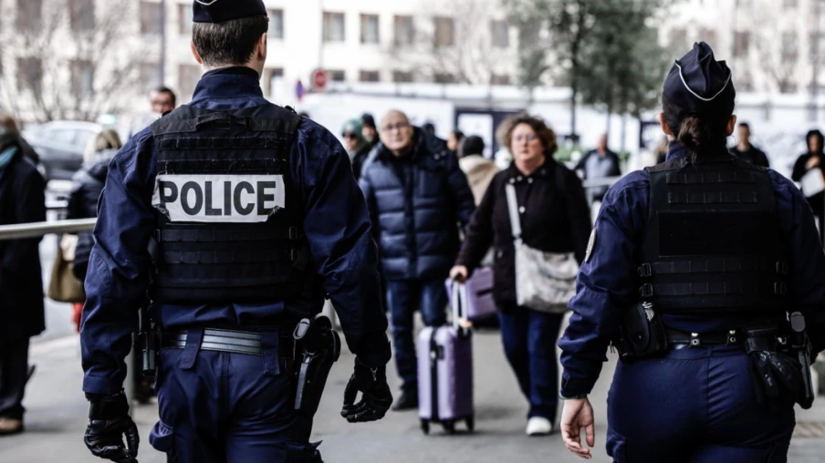Vol de bijoux à Genève : deux hommes incarcérés à Paris avec 10 M€