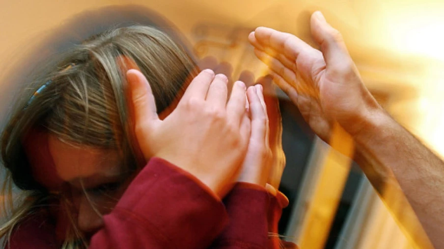 Le code civil suisse consacre l'éducation sans violence