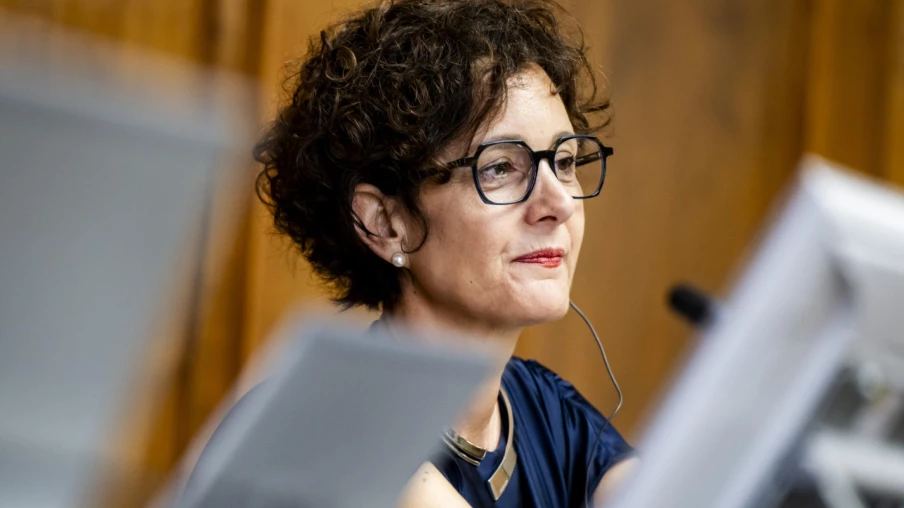 Valais: durcissement migratoire et interdiction des retraits d'espèces