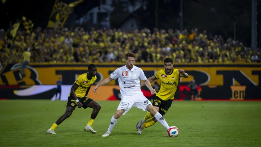 Intraitable Aarau élimine Young Boys en 16es de la Coupe de Suisse