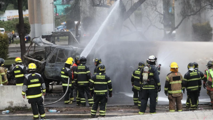 Explosion d'un camion-citerne à Mexico: le bilan grimpe à 29 morts
