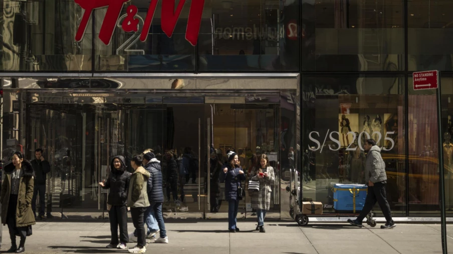 H&M : bénéfice +40% au 3e trimestre, droits de douane menacent