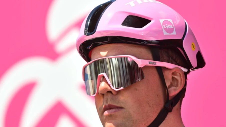 Tour d'Italie: van Uden gagne la 4e étape, Pedersen reste leader