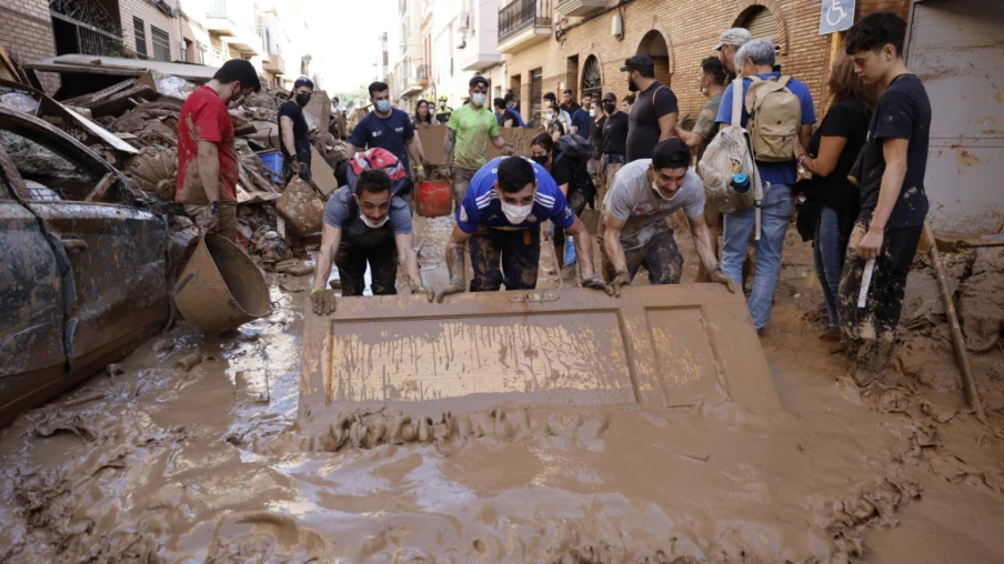 Alerte rouge à Valence pour fortes pluies et risque d'inondation