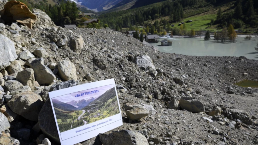 Blatten : le Conseil d'État valaisan valide un décret urgent