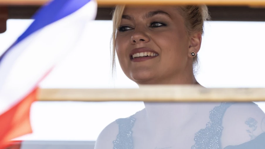 Louane et JJ à l'Eurovision jeudi soir à Bâle