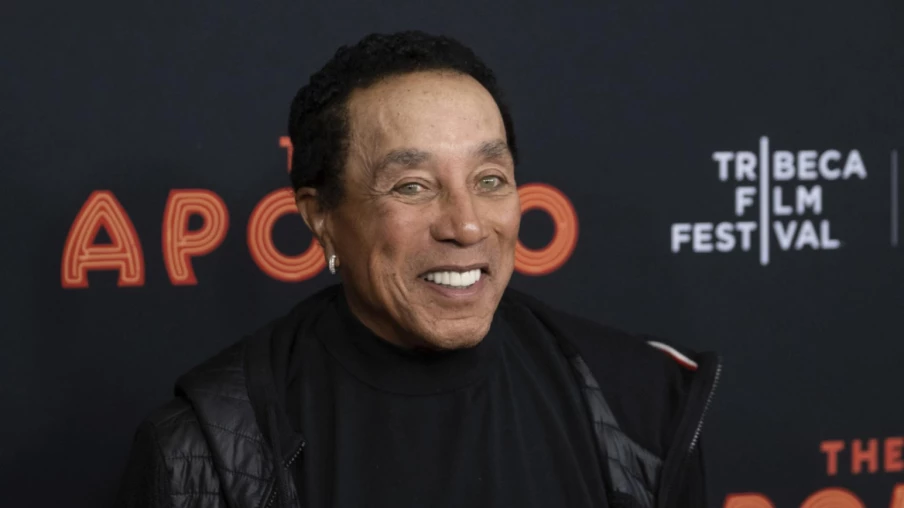 Enquête contre le chanteur soul Smokey Robinson accusé de viols
