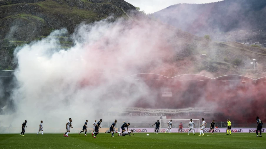 Violences en marge de Sion-Servette: un supporter interpellé