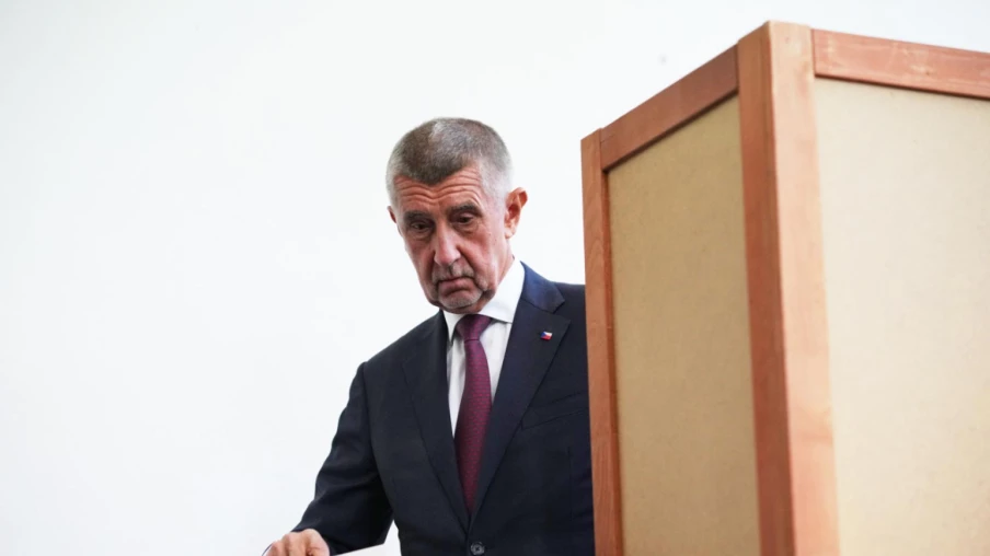 République tchèque: élections législatives incertaines, Babiš favori