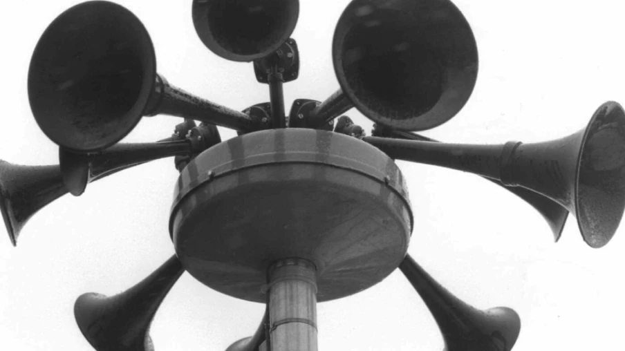 Coulée de matière en fusion à 1500 °C provoque alerte à Flums (SG)