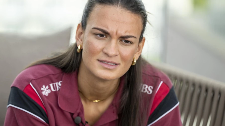 Petite polémique à Lausanne et triplé de Riola Xhemaili aux Pays-Bas