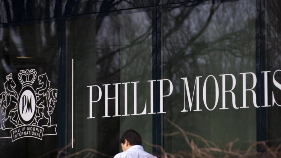 Enquête en Italie sur Philip Morris et la promotion d'IQOS sans fumée