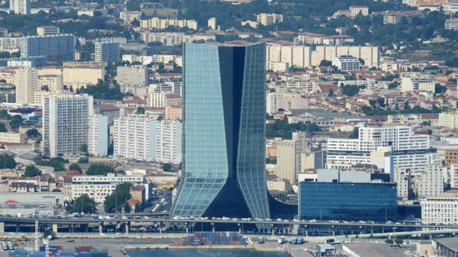 CMA CGM va faire construire six porte-conteneurs GNL en Inde