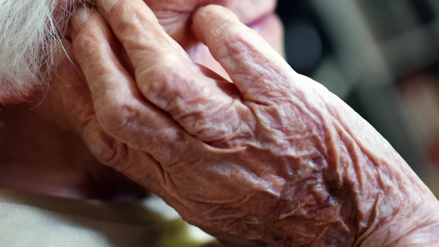 À Genève, une exposition donne visage et voix aux centenaires suisses